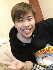 卢本伟和uu照片,揭秘电竞圈明星情侣日常